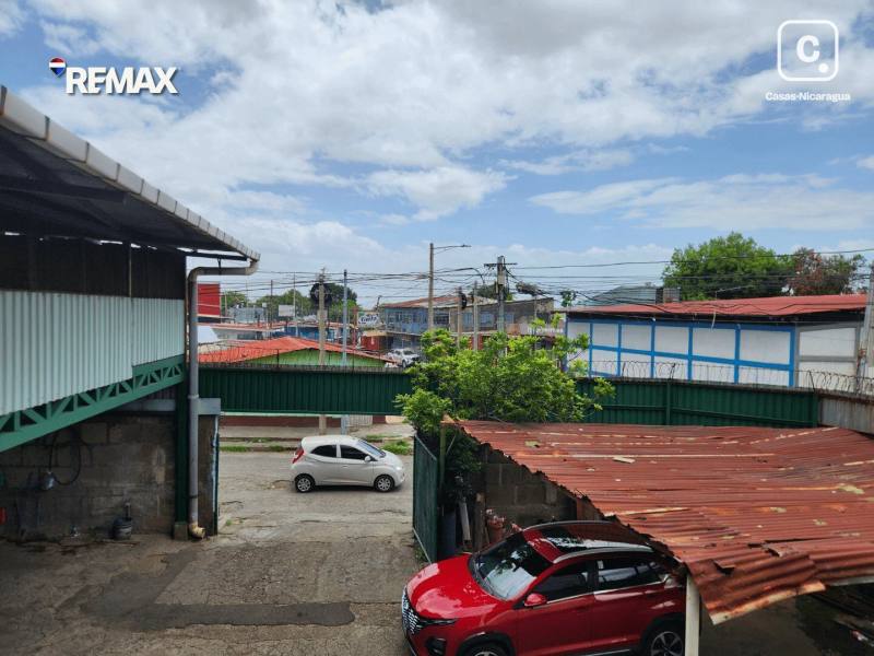 Local comercial en venta en Mercado Oriental, Managua – 382 m²