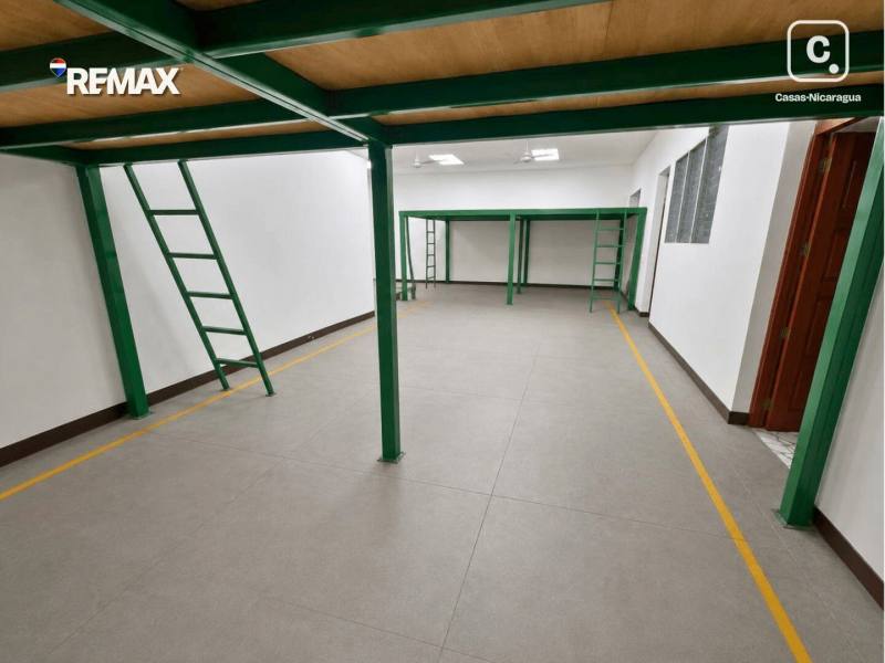 Local comercial en alquiler en Los Robles, Managua – 300 m²
