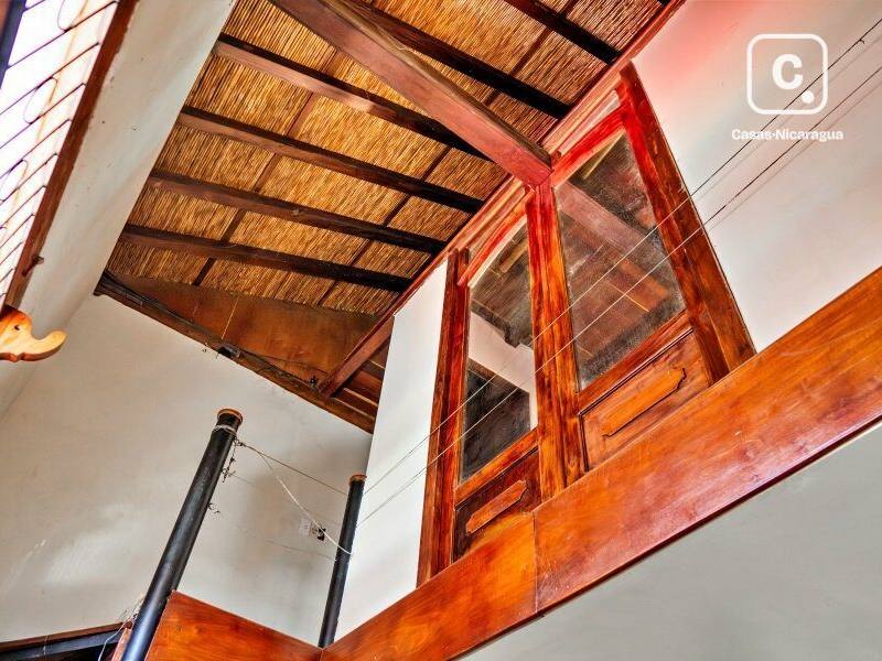Casa en venta en Granada – 5 hab, 208 m²