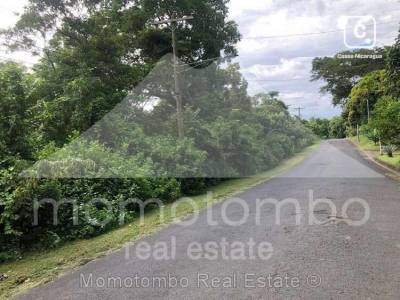 Terreno en venta en Villa Fontana, Managua – 16,170 varas²