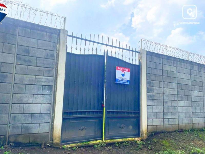 Local comercial en venta en Carretera Nueva León, Managua – 398 m²