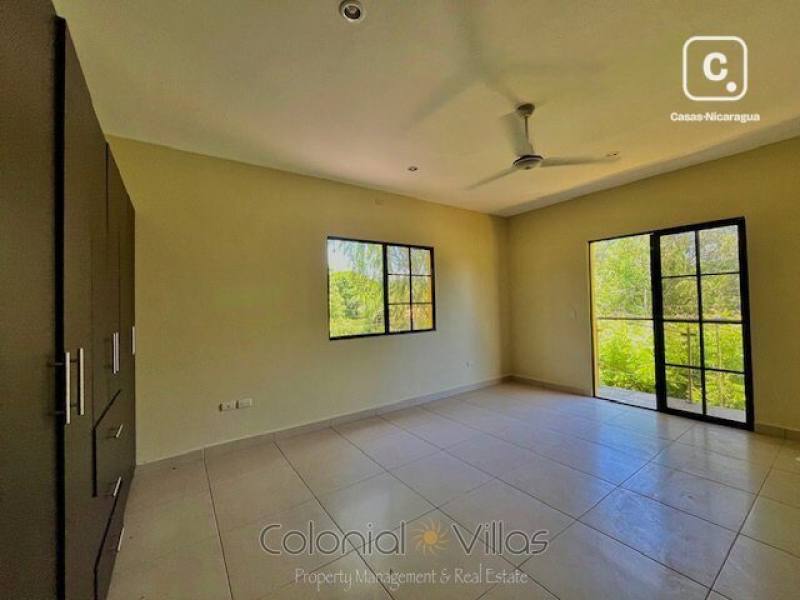 Casa en venta en Granada – 2 hab