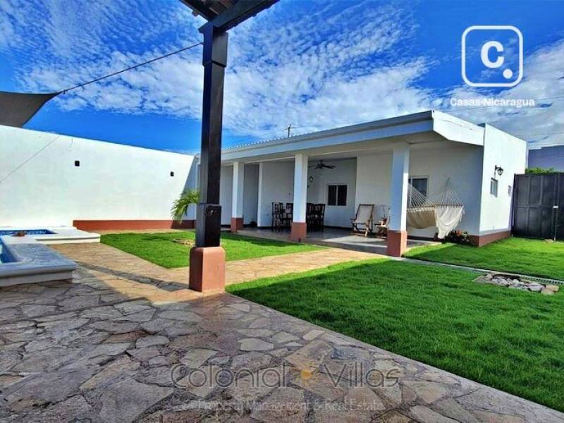 Casa en venta en Granada – 2 hab, 110 m²