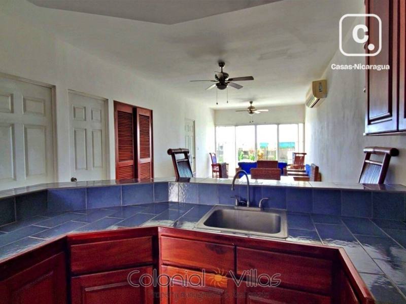 Apartamento en venta en Granada – 2 hab, 110 m²