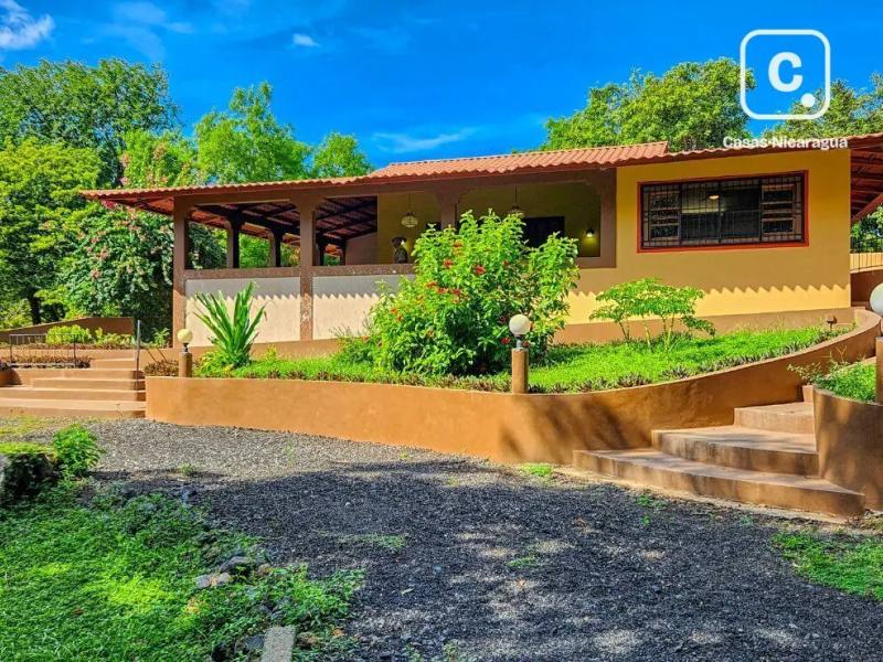 Finca en venta en Isla de Ometepe, Rivas – 3 hab, 8,093 m²
