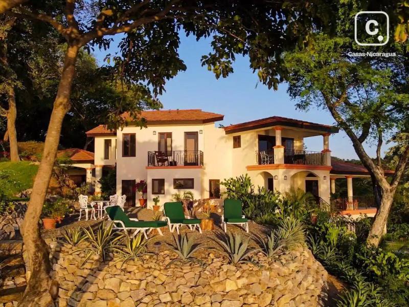 Casa en venta en Tola, Rivas – 4 hab, US$ 2,700,000