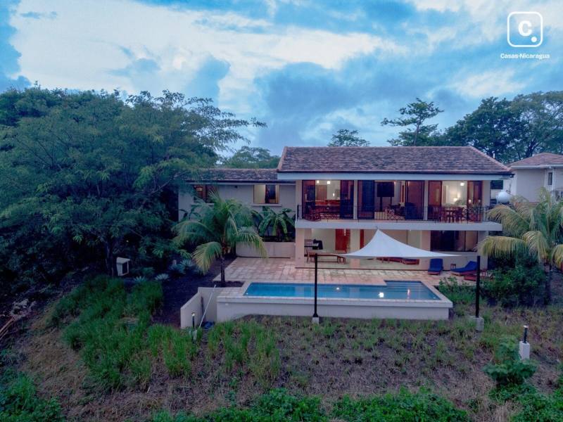 Casa en venta en Tola, Rivas – 4 hab, US$ 799,000