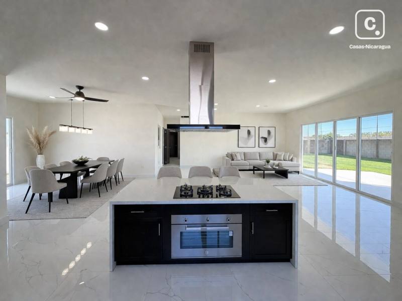 Apartamento en alquiler en Las Colinas, Managua – 4 hab, 300 m², US$ 2,500/mes