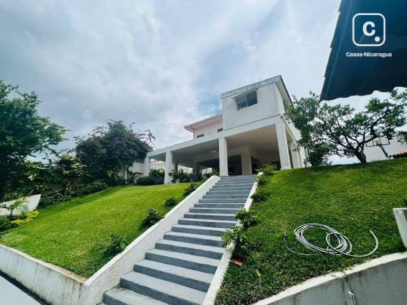 Casa en alquiler en Santo Domingo, Managua – 4 hab, 200 m², US$ 1,570/mes