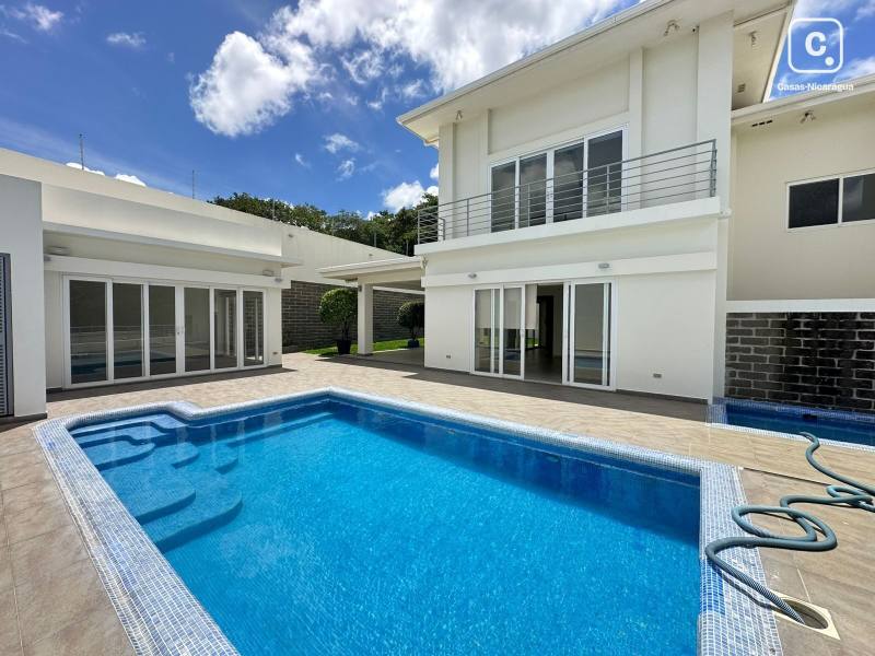 Apartamento en venta o alquiler en Managua – 5 hab, 540 m²