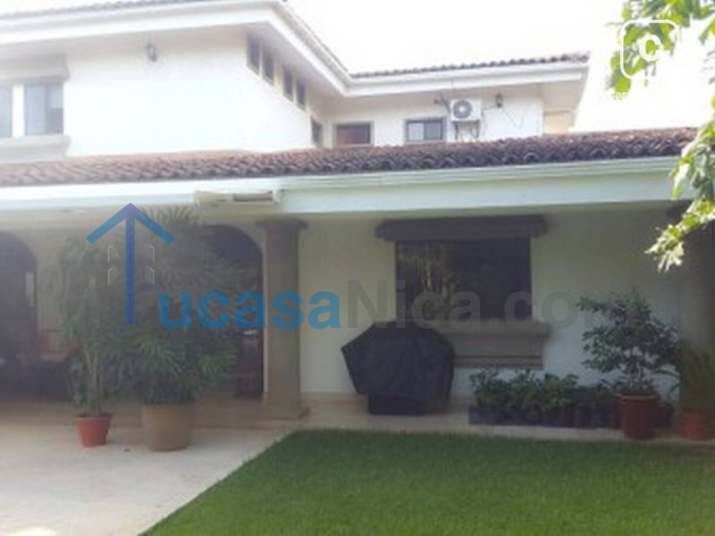 Apartamento en venta o alquiler en Santo Domingo, Managua – 5 hab, 380 m²