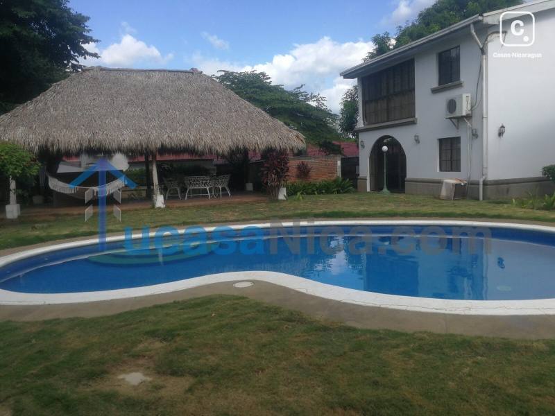 Apartamento en alquiler en Las Colinas, Managua – 3 hab, US$ 500/mes