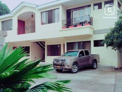 Apartamento en alquiler en Las Colinas, Managua – 2 hab, US$ 500/mes