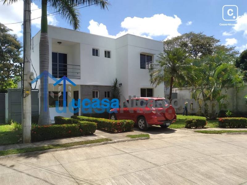 Casa en venta o alquiler en Esquipulas, Managua – 4 hab, 140 m²