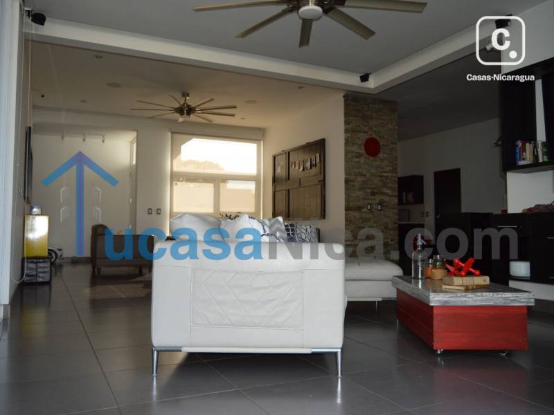 Apartamento en venta o alquiler en Las Colinas, Managua – 5 hab, 250 m²