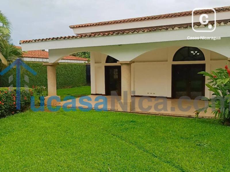 Apartamento en alquiler en Santo Domingo, Managua – 4 hab, US$ 2,200/mes