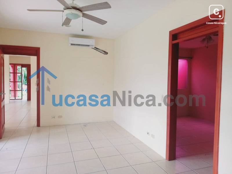 Apartamento en venta o alquiler en Carretera Masaya, Managua – 4 hab, US$ 185,000