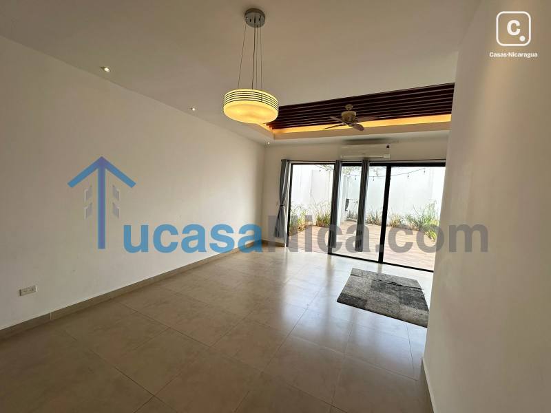 Apartamento en alquiler en Las Colinas, Managua – 4 hab, US$ 1,900/mes