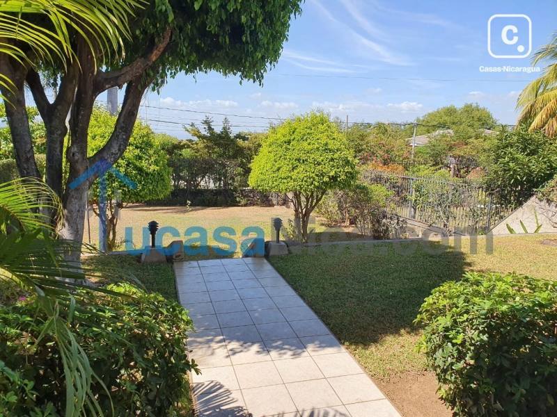 Apartamento en alquiler en Santo Domingo, Managua – 3 hab, US$ 900/mes