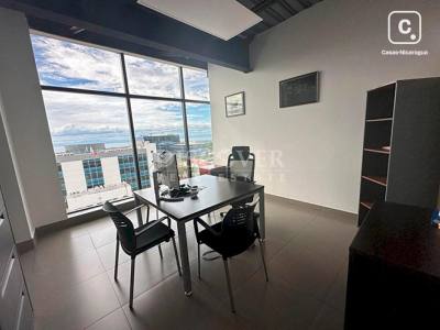 Edificio en venta en Pista Jean Paul Genie, Managua – 94 m²