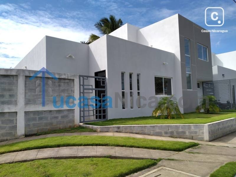 Apartamento en alquiler en Las Colinas, Managua – 4 hab, US$ 1,200/mes