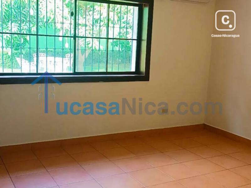Apartamento en alquiler en Santo Domingo, Managua – 5 hab, US$ 900/mes