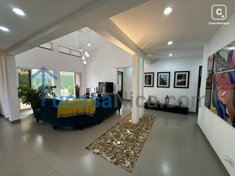 Apartamento en alquiler en Santo Domingo, Managua – 4 hab, 220 m², US$ 1,500/mes