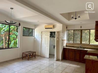 Apartamento en alquiler en Las Colinas, Managua – 2 hab, 100 m²