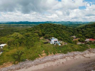 Casa de playa en venta en Tola, Rivas – 2 hab, 162 m²