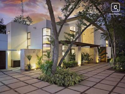 Casa de playa en venta en Tola, Rivas – 5 hab, 641 m²