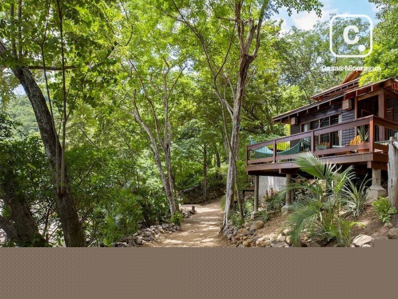 Casa de playa en venta en Tola, Rivas – 3 hab, 167 m²