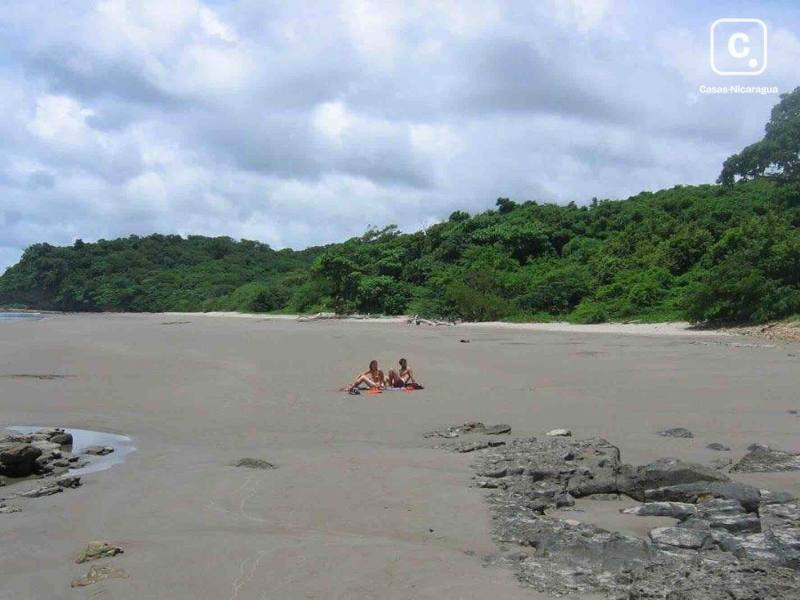 Terreno en venta en San Juan del Sur, Rivas – 106,230 m²