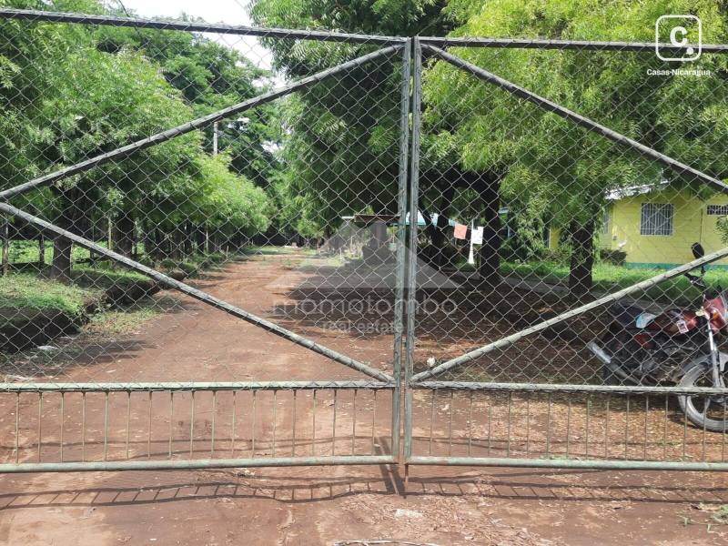 Terreno en venta en Sábana Grande, Managua – 583 varas²