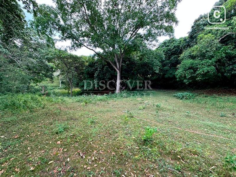 Terreno en venta en Villa Fontana, Managua – 20,000 varas², US$ 600,000