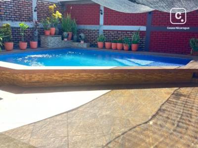 Casa en venta en Rivas – 5 hab, 247 m²