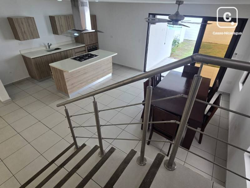 Apartamento en alquiler en Carretera Masaya, Managua – 3 hab, 160 m²