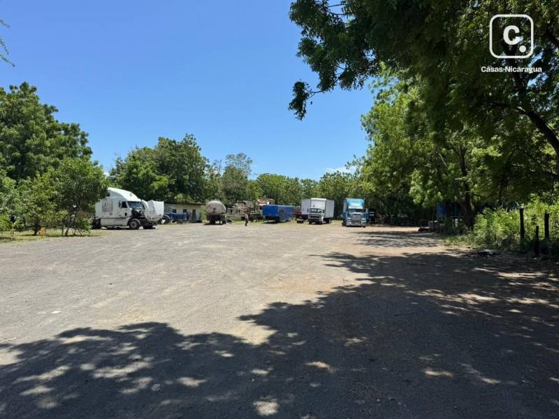 Casa en alquiler en Carretera Nueva León, Managua – 3 hab, 240 m²