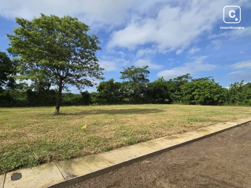 Casa en venta en Veracruz, Managua – 817 varas²