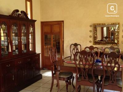 Casa en venta en Managua – 3 hab, 390 m²