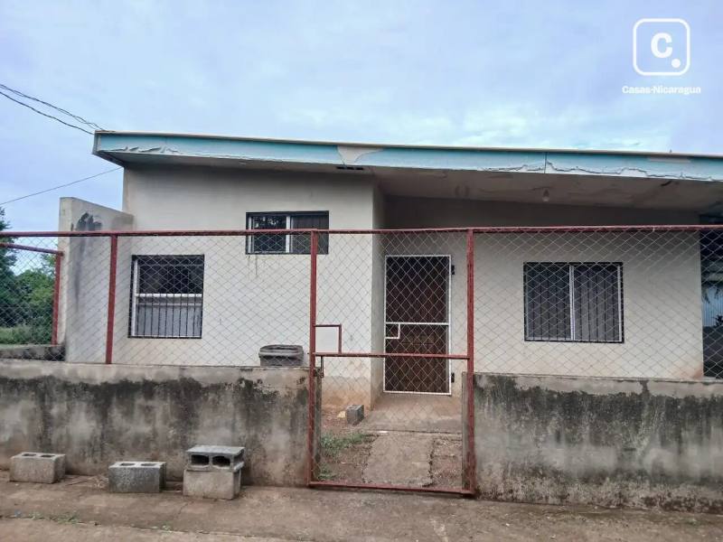 Casa en venta en Granada – 3 hab, 10,078 varas²