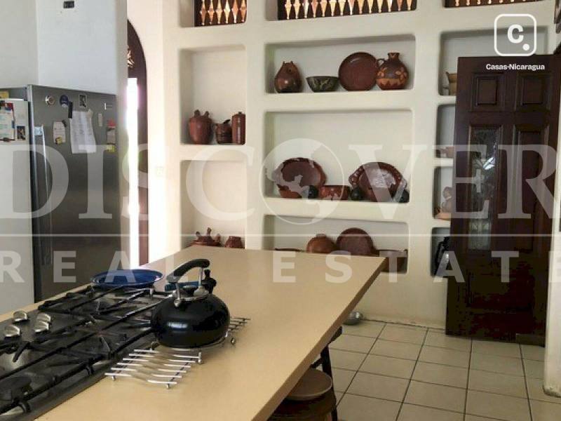 Casa en venta en Santo Domingo, Managua – 4 hab, 687 m²