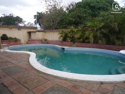 Casa en venta en Managua – 3 hab, 409 m²