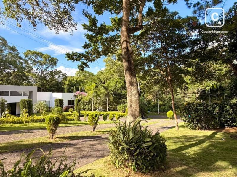 Casa en venta en Villa Fontana Sur, Managua – 6 hab, 910 m²
