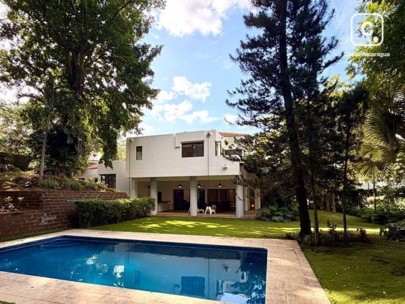 Casa en venta en Villa Fontana Sur, Managua – 6 hab, 910 m²