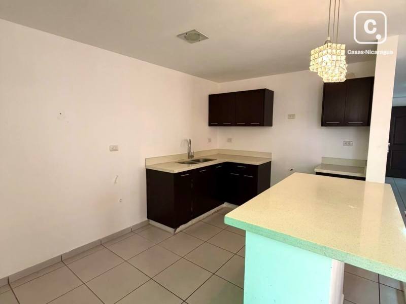 Casa en alquiler en Managua – 4 hab, 180 m²