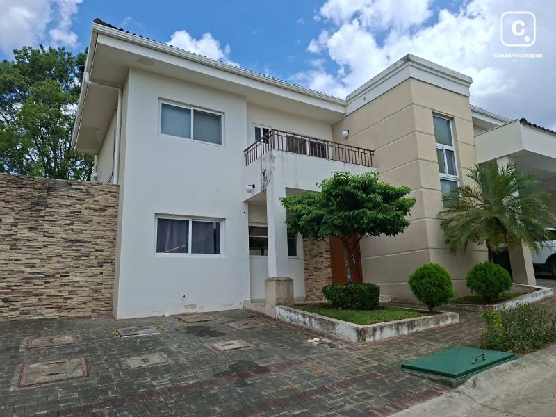Apartamento en alquiler en Santo Domingo, Managua – 3 hab, 187 m²
