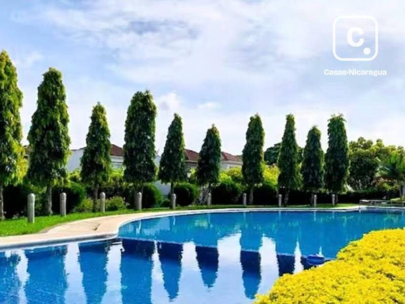 Casa en alquiler en Las Colinas, Managua – 3 hab, 180 m²