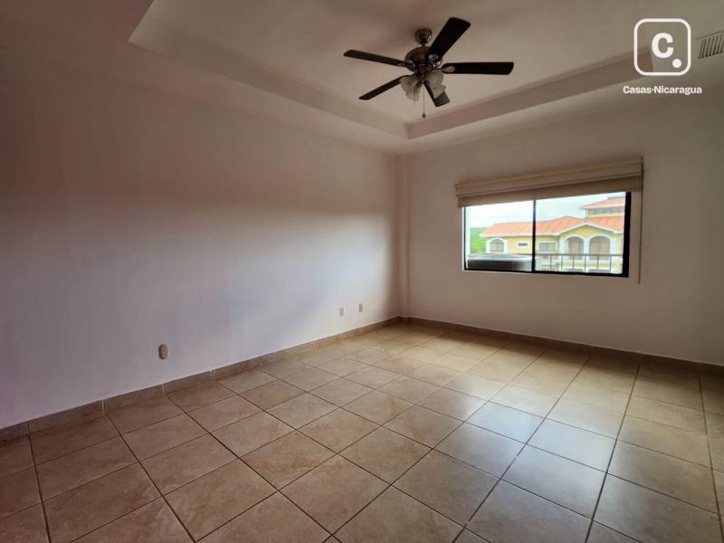 Casa en alquiler en Managua – 3 hab, 240 m²