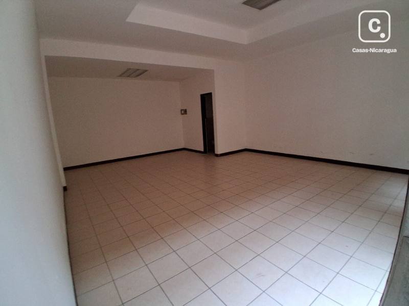 Oficina en alquiler en Managua – 51 m²