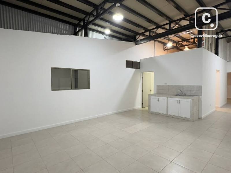 Local comercial en alquiler en Reparto San Juan, Managua – 400 m²